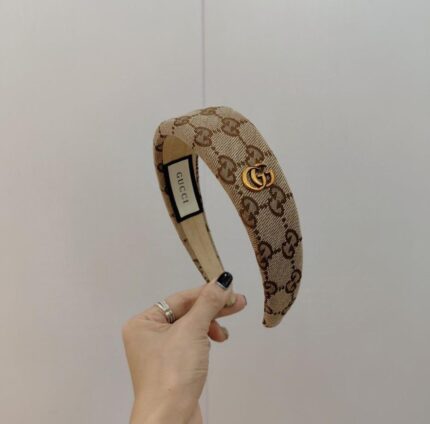 Unused Women Gucci headband Stylish Hair Accessories